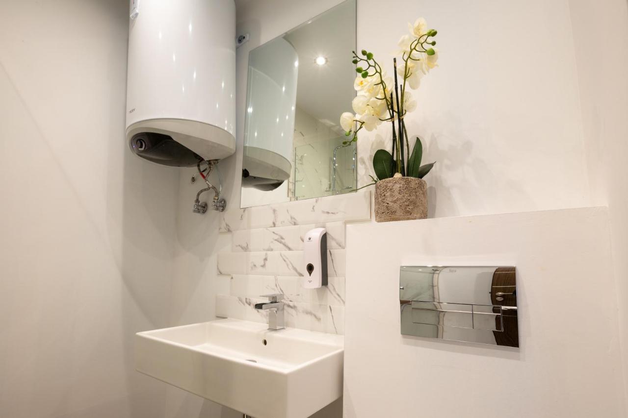 Mdv Apartment 5Min From The Ski Lift! บันสโก ภายนอก รูปภาพ